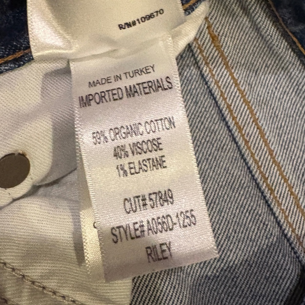 Agolde Riley Straight Leg Denim - Picture 10 of 10